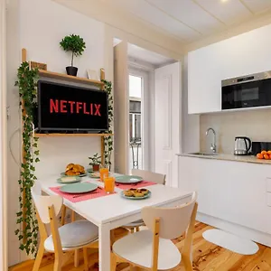 Whome Intendente Modern 1-bed W/ Lift & Ac In Notch Location Apartment